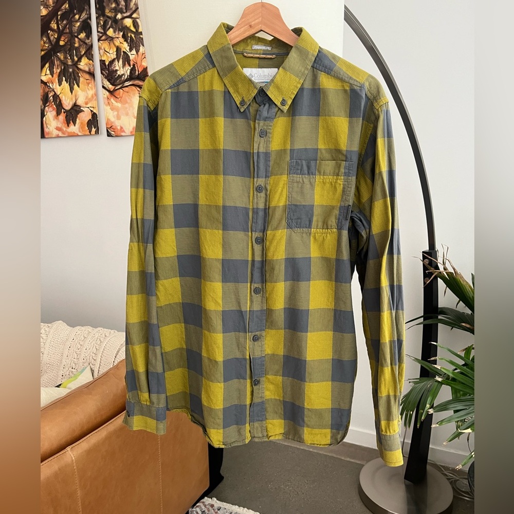 Columbia Cotton Plaid Button Down Shirt